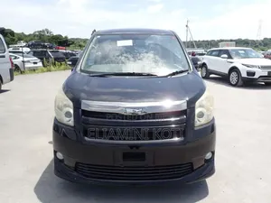 Toyota Noah 2008 Black