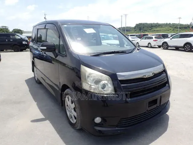 Toyota Noah 2008 Black