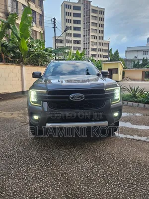 Ford Ranger 2025 Gray