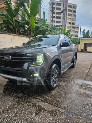 Ford Ranger 2025 Gray