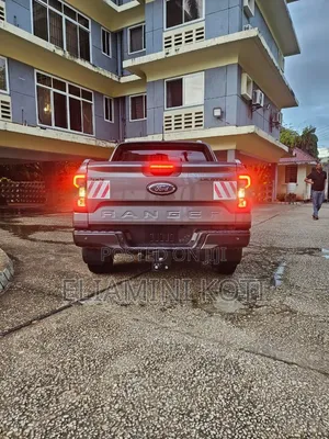 Ford Ranger 2025 Gray