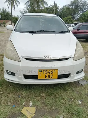 Toyota Wish 2005 White
