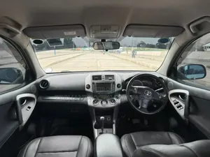 Toyota RAV4 2008 Silver