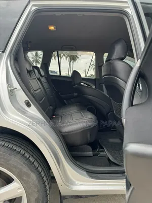 Toyota RAV4 2008 Silver