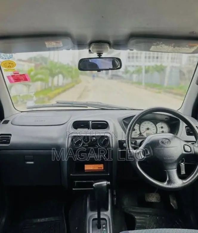 Toyota Cami 2001 Silver