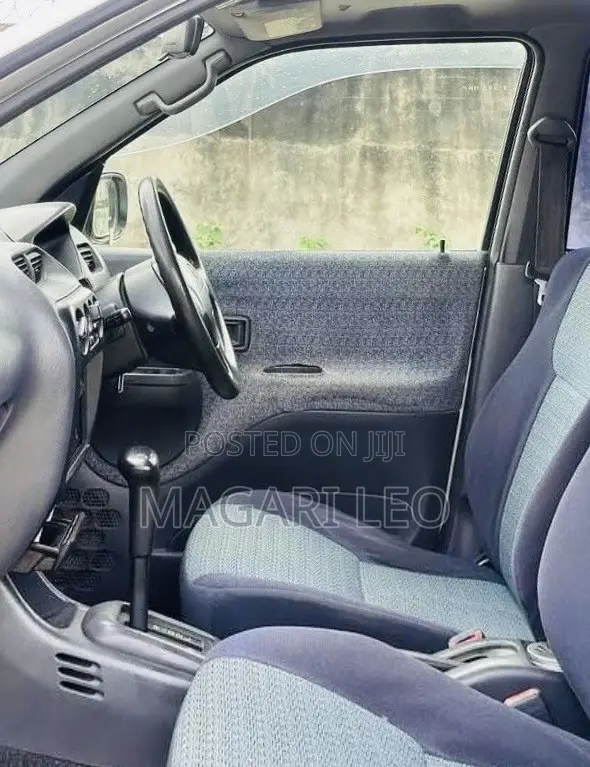 Toyota Cami 2001 Silver