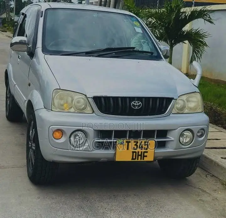 Toyota Cami 2001 Silver