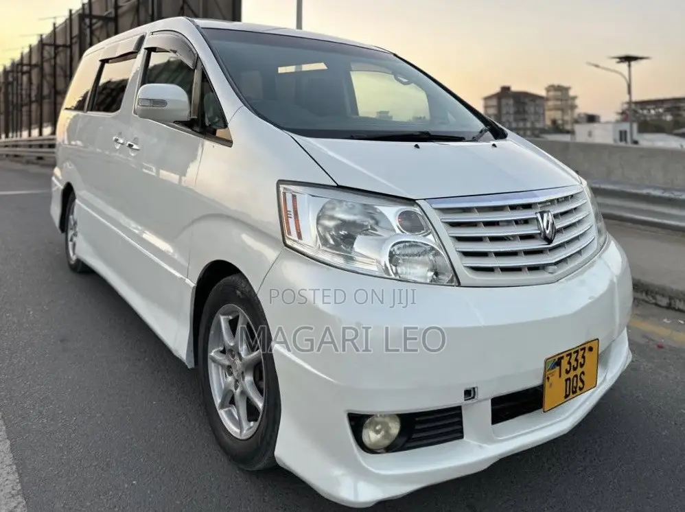 Toyota Alphard 2.4 Petrol FWD 2005 White