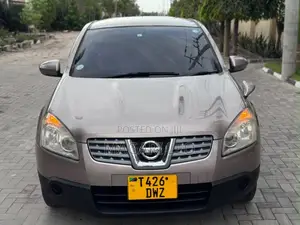 Nissan Dualis 2008 Beige