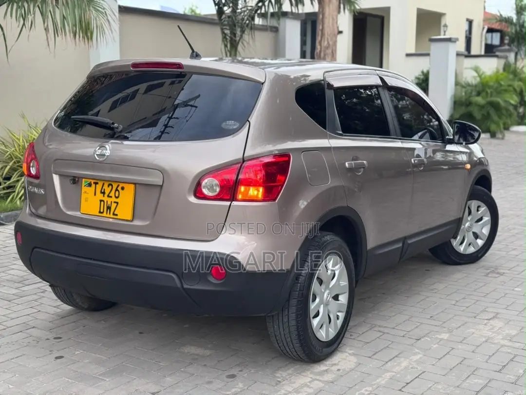 Nissan Dualis 2008 Beige