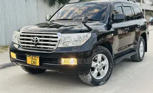 Toyota Land Cruiser 4.5 V8 GXR 2010 Black