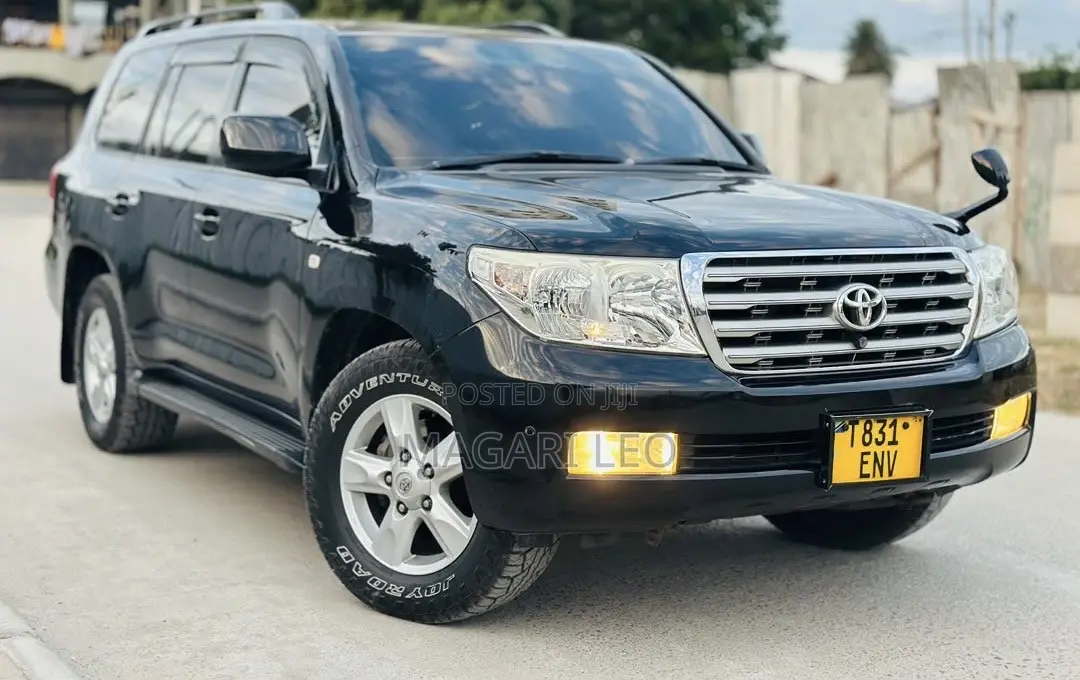 Toyota Land Cruiser 4.5 V8 GXR 2010 Black