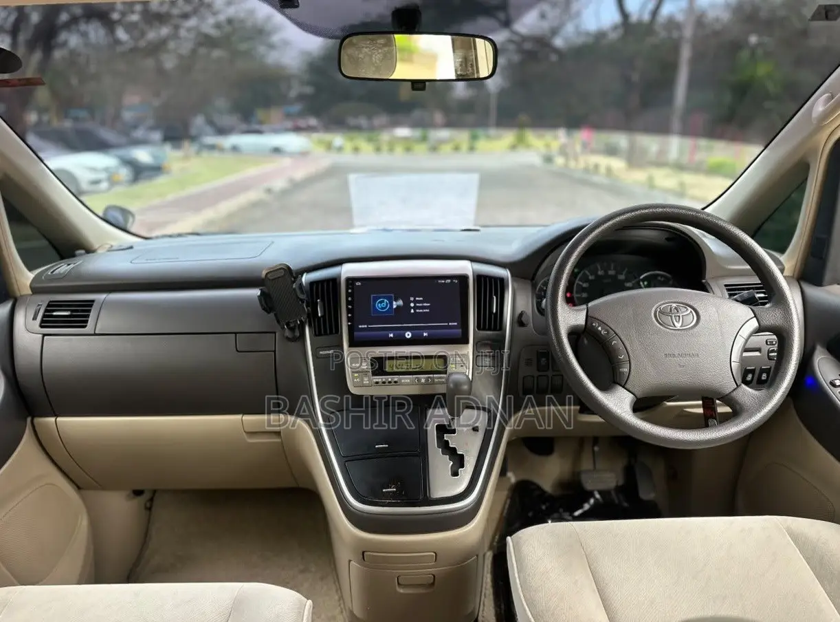 Toyota Alphard 2.4 Petrol FWD 2006 Blue