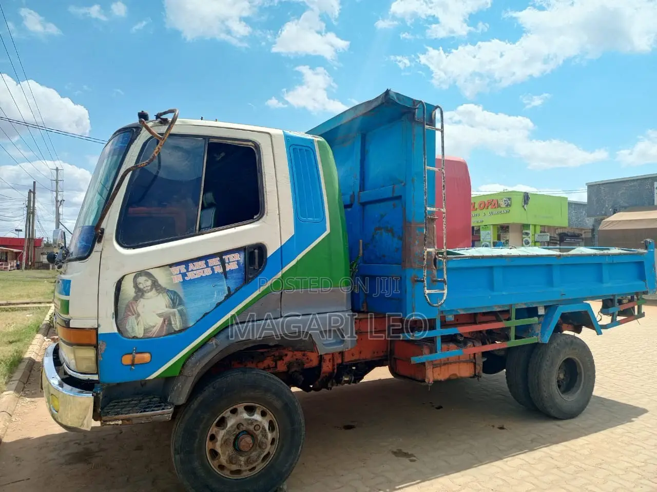 Mitsubishi Fuso Tipper