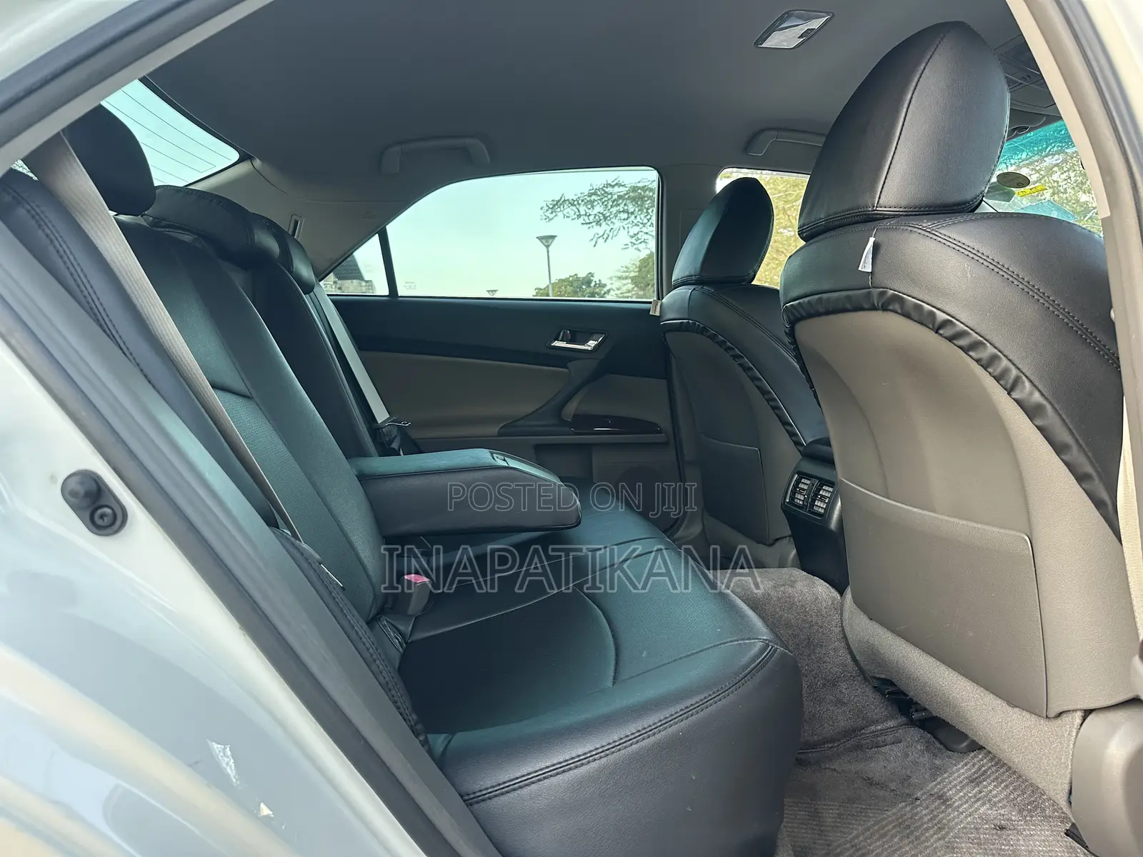 Toyota Mark X 2.5 AWD 2010 Pearl