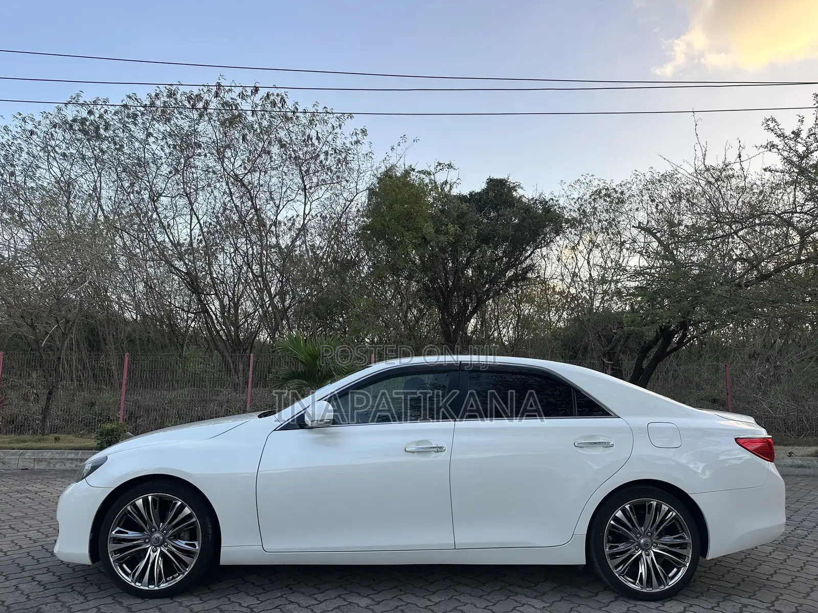Toyota Mark X 2.5 AWD 2010 Pearl