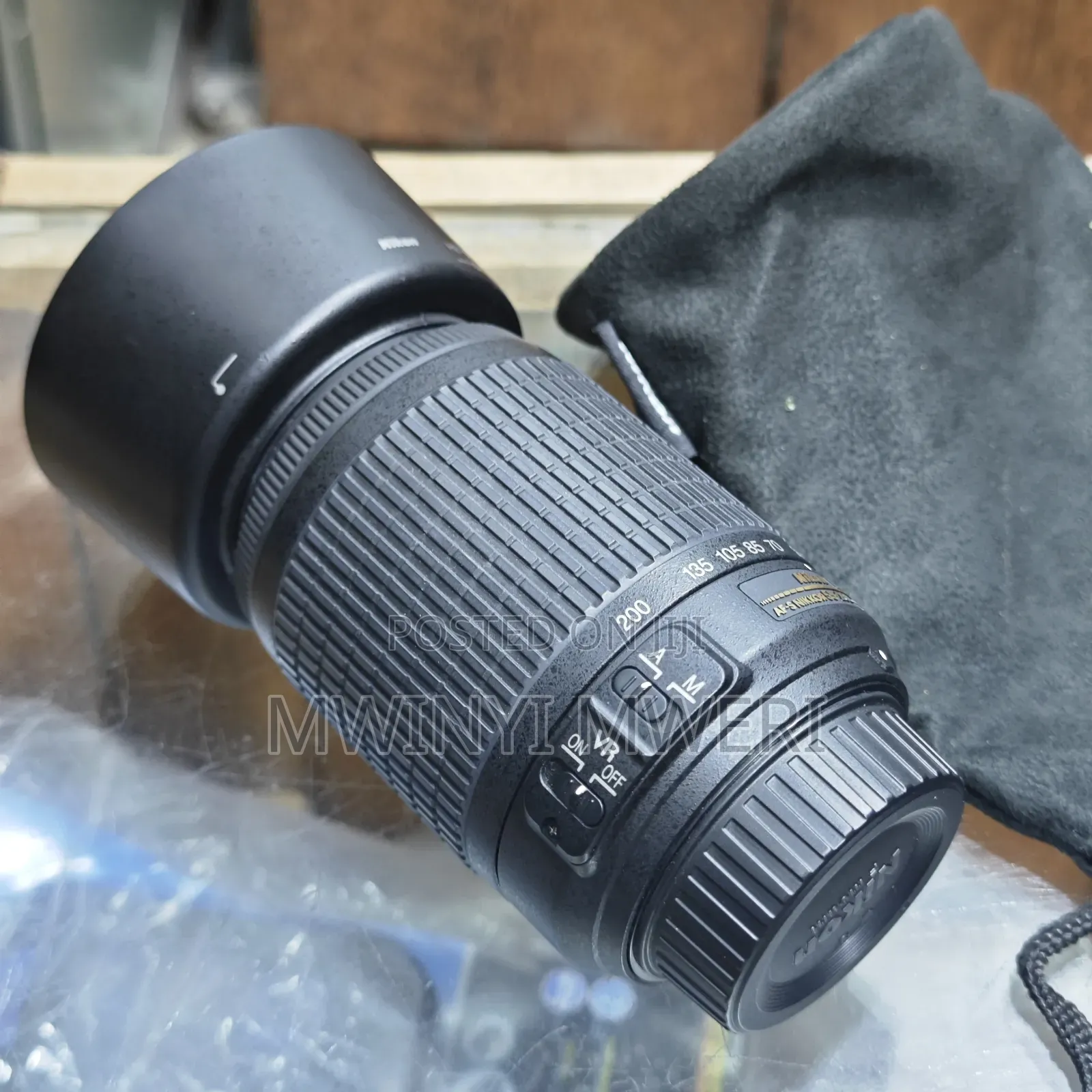 Nikon AF-S DX VR Zoom-Nikkor 55-200mm F/4-5.6g IF-ED Lens