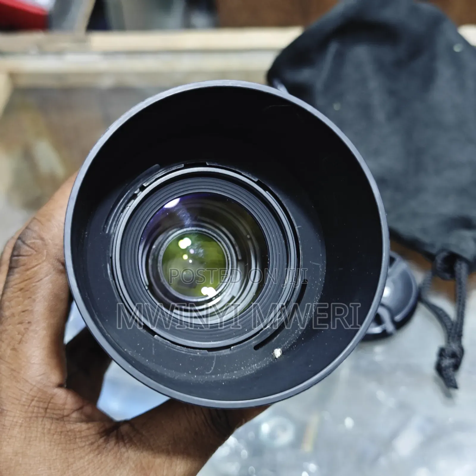 Nikon AF-S DX VR Zoom-Nikkor 55-200mm F/4-5.6g IF-ED Lens