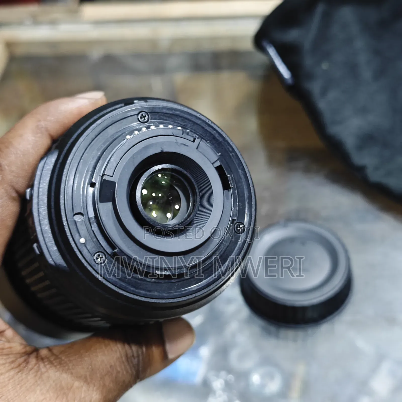 Nikon AF-S DX VR Zoom-Nikkor 55-200mm F/4-5.6g IF-ED Lens
