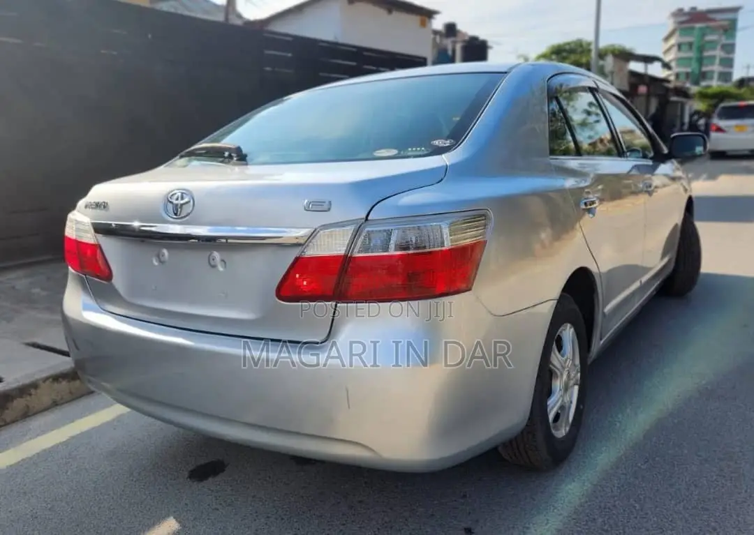 Toyota Premio 2007 Silver