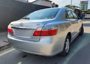 Toyota Premio 2007 Silver