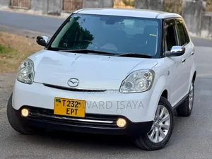 Mazda Verisa 2012 White