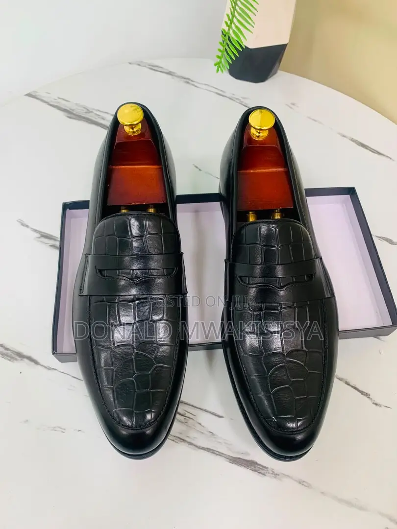 Formal Leather Loafer
