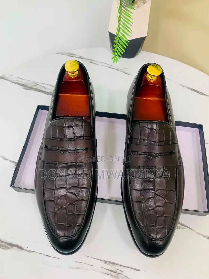 Formal Leather Loafer