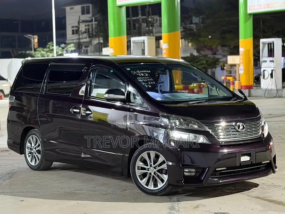 Toyota Vellfire 2010 Black