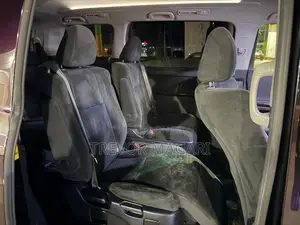 Toyota Vellfire 2010 Black