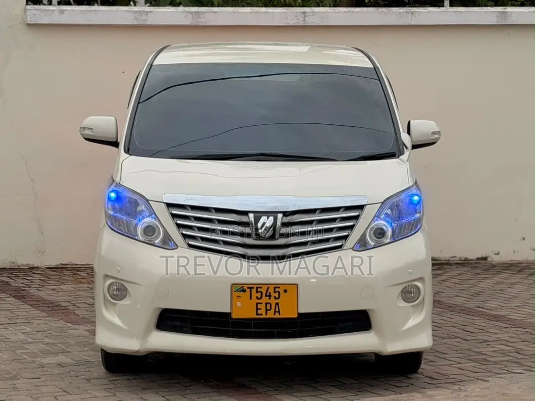 Toyota Alphard 2011 White