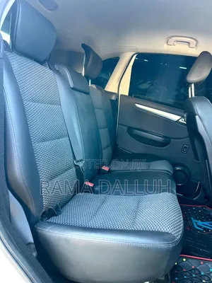 Mercedes-Benz B-Class 2009 White