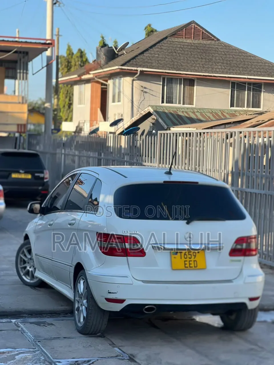 Mercedes-Benz B-Class 2009 White