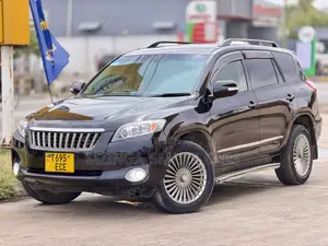 Toyota Vanguard 2010 Black
