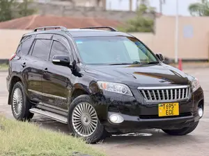 Toyota Vanguard 2010 Black