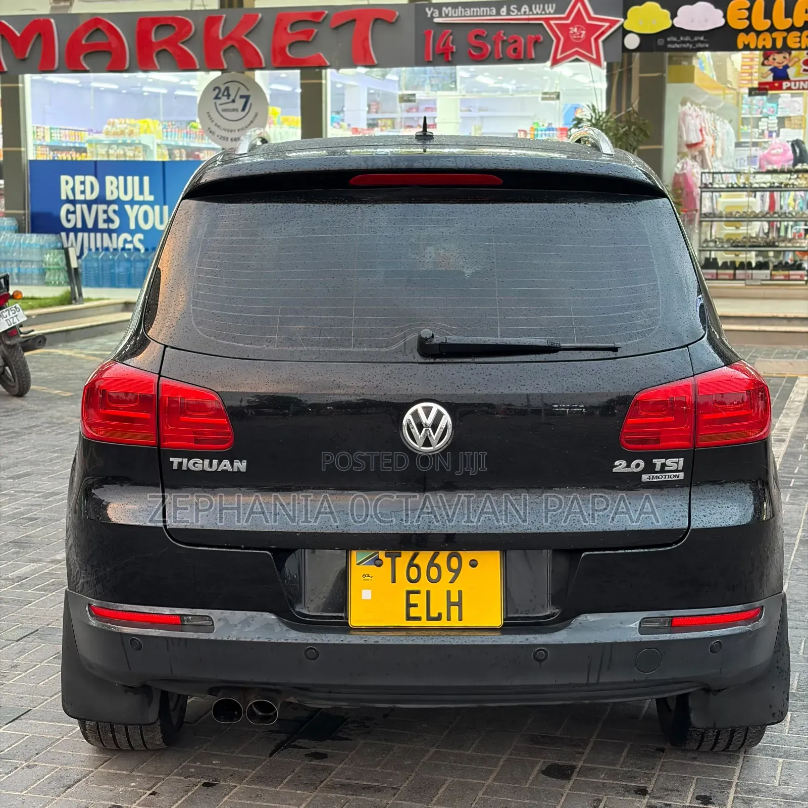 Volkswagen Tiguan 2011 Black