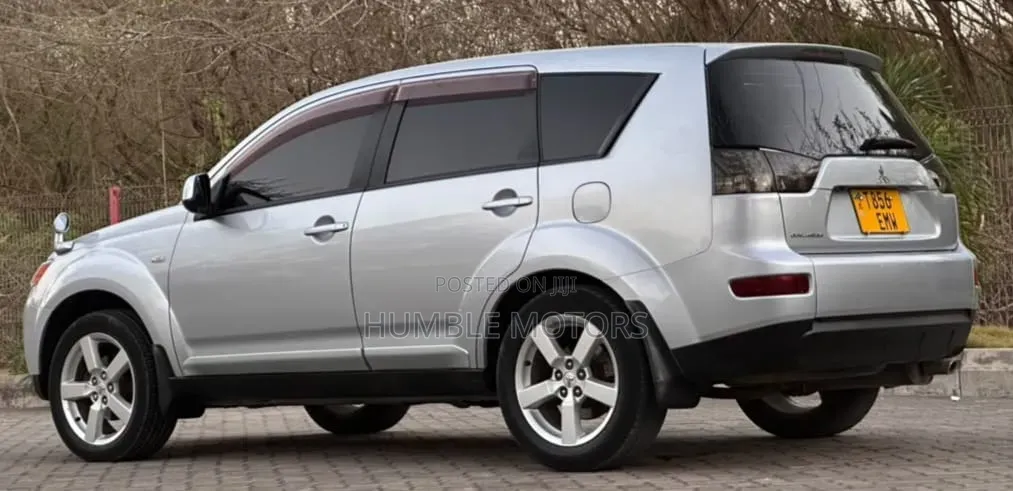 Mitsubishi Outlander 2006 Silver