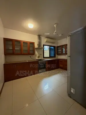 4bdrm Villa in Oyster Bay for rent