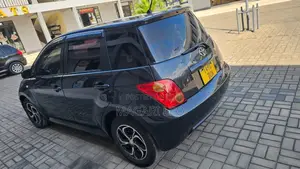 Toyota IST 2004 Black