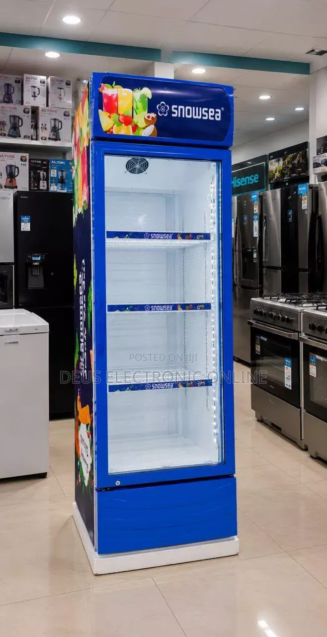 Snowsea Showcase Fridge Sn 683 at 1,850,000/=