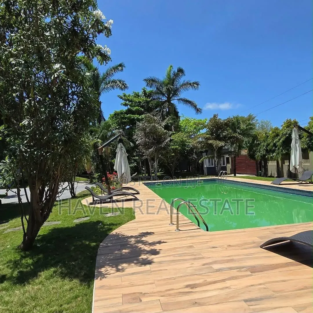 Furnished 4bdrm Villa in Kunduchi for rent