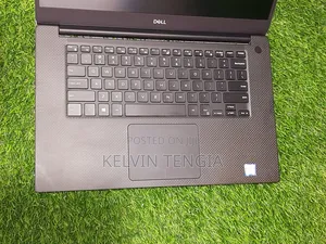 New Laptop Dell XPS 15 7590 16GB Intel Core i7 SSD 1T