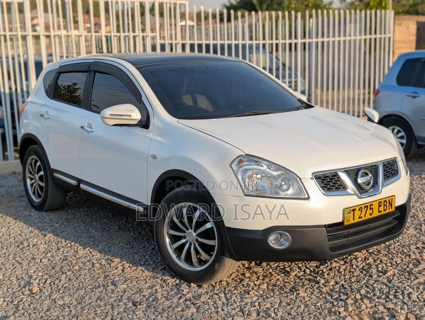 Nissan Dualis 2010 Pearl