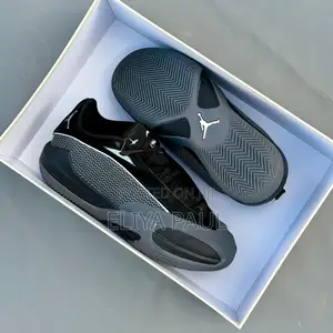 Jordan Zoom X Low Sneaker