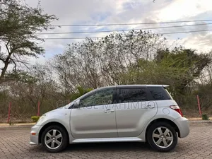 Toyota IST 2006 Silver