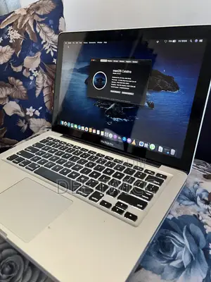 Laptop Apple MacBook 2012 8GB Intel Core i5 SSD 128GB