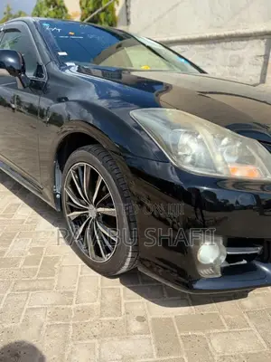 Toyota Crown 2010 Black
