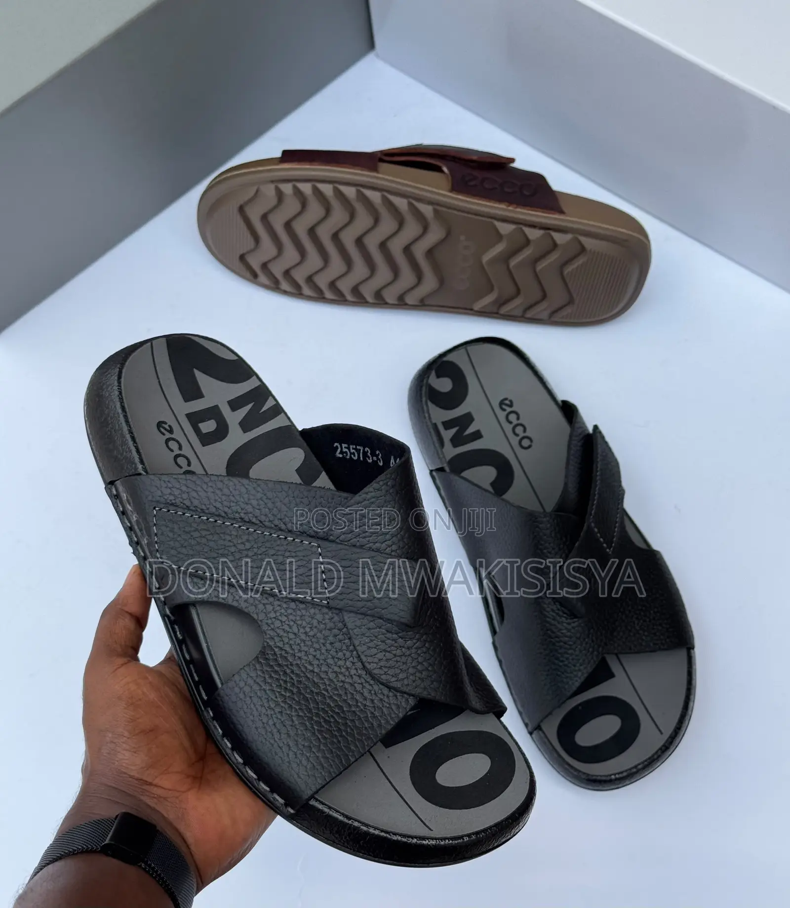 ECCO Leather Cross Sandals -