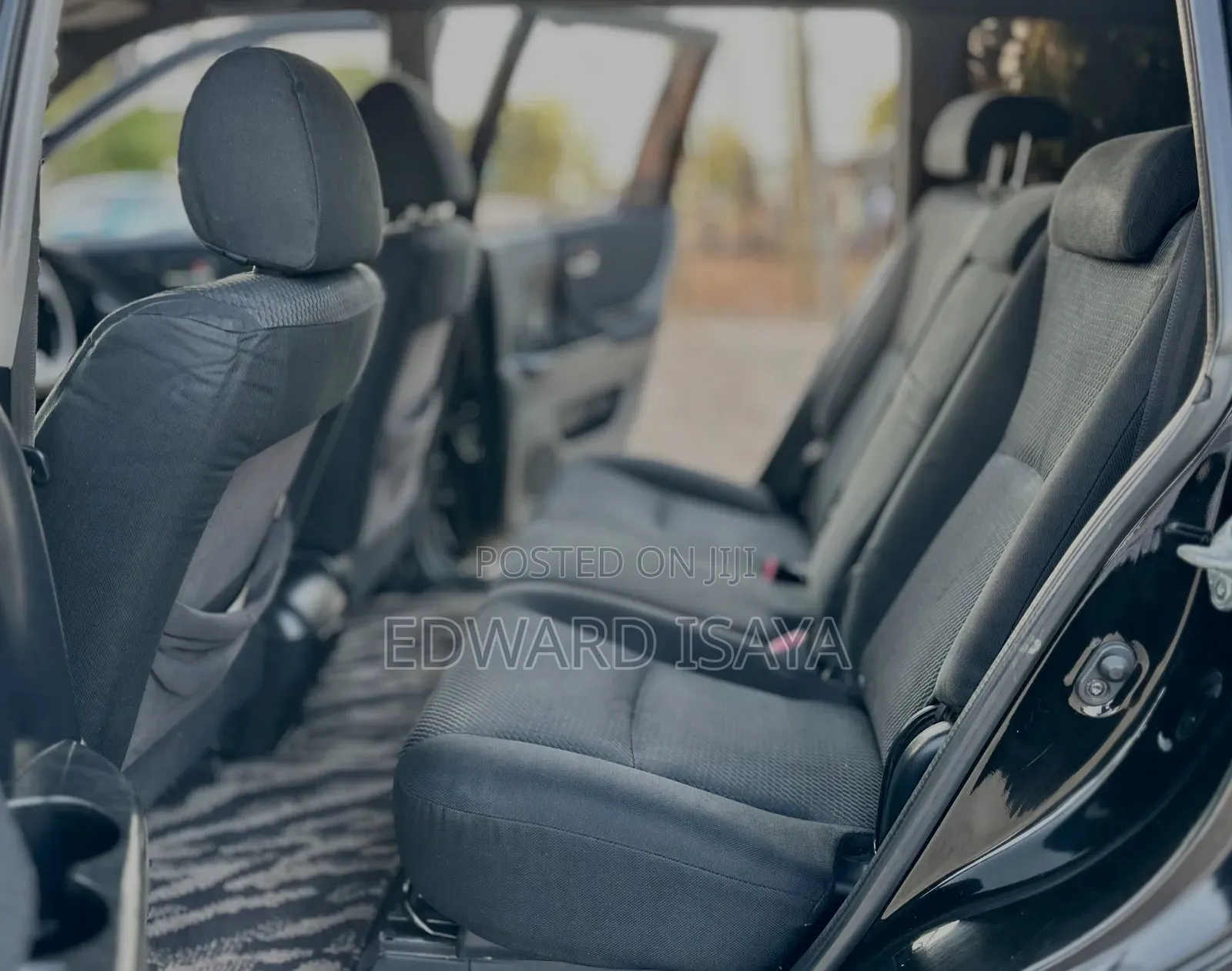 Toyota Kluger 2004 Black