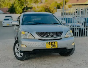 Toyota Harrier 2005 Silver